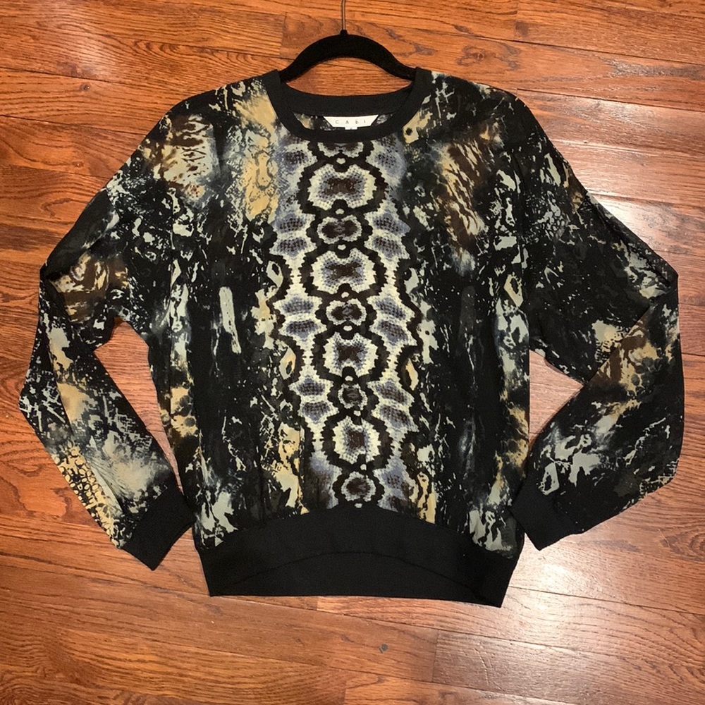 Like new Cabi dressed up sweatshirt